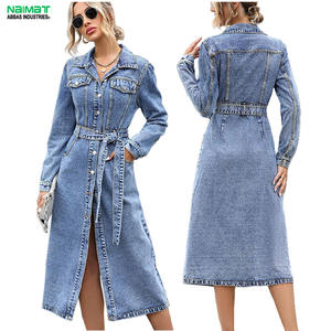 Robe longue en jean élégante pour femme, chemise en jean à boutons tendance, ceinture à la taille, coupe ajustée, col rabattu, logo sur le devant, pour l'été - Product Image 1