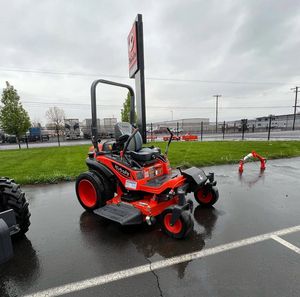 Tondeuse à gazon Kubota GR2100 4x4 Kubota Mini Garden - Product Image 3