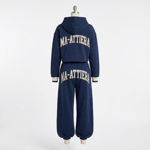 Conjunto Deportivo Personalizado para Mujer, Sudadera Corta Azul Marino y Pantalones Anchos de Felpa, Ropa Deportiva Urbana, Venta al Por Mayor OEM - Product Image 3