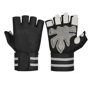 Gants d'haltérophilie de dernière conception fabriqués par des professionnels Gants d'haltérophilie Offre Spéciale antidérapants à bas prix - Product Image 1