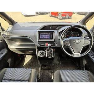Caméra de recul pour Toyota Voxy 2017 Hatchback - Conduite à droite - Essence turbo - Manuelle/Automatique - Product Image 2