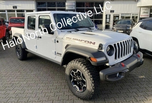 Jeep Gladiator Rubicon 2021, 3.6L V6, Automático, Volante a la Izquierda, Asientos de Cuero, Tamaño de Neumáticos R20, Combustible Diésel, Camioneta Usada - Product Image 2