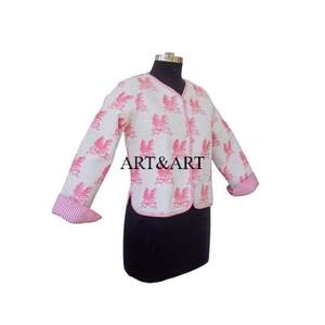 Chaqueta de Punto Acolchada Reversible Transpirable con Estampado Digital Indio, Hecha a Mano, con Diseño Floral para Mujer, de Algodón Orgánico Ecológico - Product Image 4