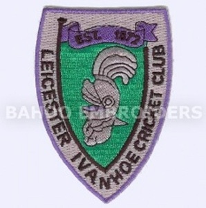 BADGE BRODÉ À LA MACHINE - Product Image 3