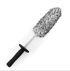 Brosse de nettoyage pour jantes de voiture en forme de grande fusée, couleur personnalisée rouge et noir, avec poils mélangés - Product Image 2