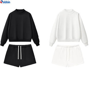 Sweatshirts et ensembles de survêtement pour femmes sur mesure, ensembles de sweat-shirts et shorts unis à col rond pour femmes, tailles plus grandes - Product Image 3