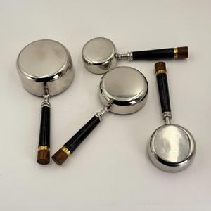 Cuchara Medidora de Acero Inoxidable 202 de Lujo con Mango de Madera de Resina, Taza Medidora Graduada de Acero Inoxidable, Cuchara Medidora para Hornear - Product Image 5