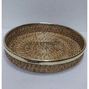 Plateau de forme ronde en rotin tissé de matériau de qualité luxueux Plateau de service de fournitures de restaurant et d'hôtel à prix compétitif - Product Image 5