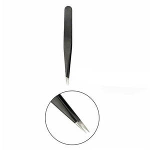 Pince à épiler isolante pour les extensions de cils offrant une adhérence supérieure et une manipulation fluide - Product Image 2