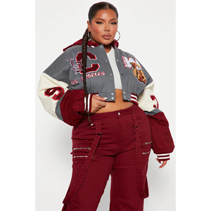 Qualité supérieure Corps court Varsity veste en peau de mouton à capuche grande taille chinelle broderie patch blouson aviateur pour dames - Product Image 6