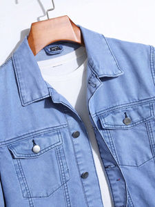 Veste en jean personnalisée de qualité supérieure pour hommes couleur unie 100% coton coupe ajustée tissu lavé respirant fabricant OEM ODM - Product Image 2