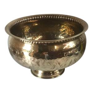 Juego de cuencos de metal de tono cobre antiguo Diseño martillado completo Utensilios de cocina de latón puro-Centro de mesa elegante y plato para uso comercial de alimentos - Product Image 3