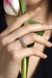 Anillo de compromiso de plata 925 con diamantes cultivados en laboratorio, ajuste cómodo, minimalista, uso diario, regalo de lujo para fiestas de mujeres - Product Image 6