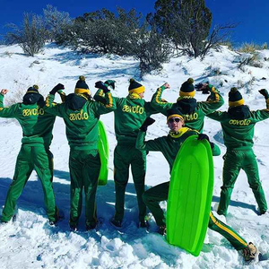 Conjunto Deportivo de 2 Piezas para Hombre, Pantalones Ajustados hasta la Rodilla, de Poliéster, para Correr, Gimnasio, Fitness, con Logotipo Personalizado de Alta Calidad - Product Image 6