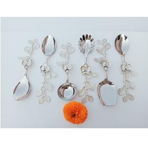 Cuillère en acier inoxydable de conception unique, adaptée aux aliments, pour cuisines institutionnelles et secteur de l'hôtellerie, pour la vente en gros - Product Image 6