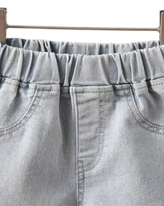 กางเกงขาสั้นผ้ายีนส์สีฟ้าอ่อนพร้อมชายระบายตาข่ายสีขาวเอวสูงน่ารักสไตล์ฤดูร้อนลำลองสำหรับผู้หญิง - Product Image 4