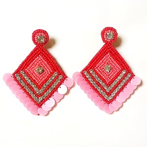 Pendientes de cuentas hechos a mano Pendientes de último diseño de la India Pendientes de cuentas de semillas para mujeres y niñas - Product Image 3