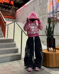 Sweat à capuche Oem personnalisé, surdimensionné, sans ficelle, avec écusson brodé du logo, à bord coupé, avec applique, à ourlet brut, sweats à capuche délavés à l'acide pour hommes - Product Image 2