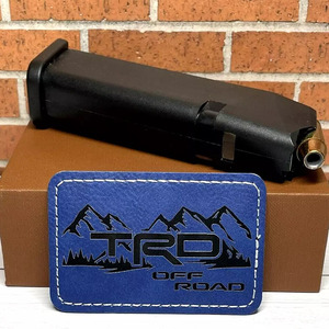 Custom 100% Wool Chenille Patches Embroidery patches Varsity Crop Jacket for Women With Genuine Leather Sleeves - Product Image 2