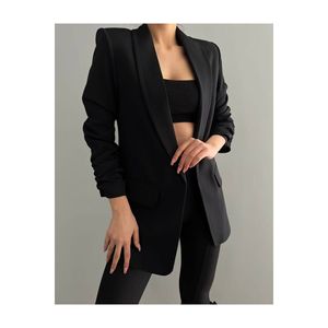 Giacca Blazer in tessuto satinato da donna con maniche arricciate - Product Image 1