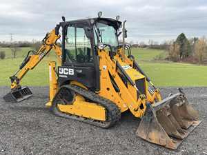 Chargeuse-pelleteuse compacte sur chenilles JCB 1CXT d'occasion |   Moteur diesel et roulement |   Équipement de construction avec hydraulique Eaton - Product Image 3