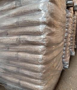 Venta al por mayor de pellets de madera de alta calidad en bolsas grandes o de 15 kg DIN EN Plus-A1 EN Plus-A2 (6-8mm) a la venta ahora. - Product Image 3