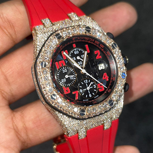 Montre de luxe en or jaune carrée personnalisée avec moissanite |   Squelette glacé VVS |   Mouvement mécanique automatique |   Testeur de diamants - Product Image 2