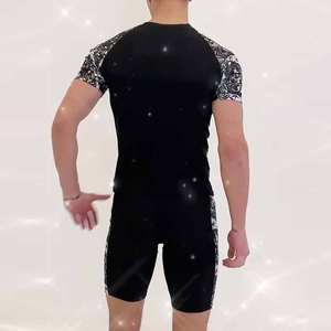 Ensembles imprimés par sublimation personnalisés Ensembles courts pour hommes Ensembles de 2 pièces Tenues assorties T-shirts et shorts Ensemble de survêtements Style de rue - Product Image 3