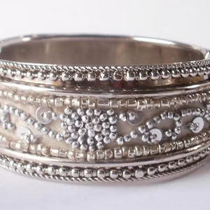 Antique Design <b>Copper</b> <b>Bracelet</b> <b>for</b> Women & <b>Men</b> Magnetic Cuff <b>Bracelets</b> with Ultra Strength Magnets Pure <b>Copper</b> - Product Image 1