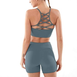Conjunto de Yoga y Fitness de Alta Calidad, Top Corto y Brasier, Conjunto de Yoga Sin Costuras Hecho en Pakistán 2025, Conjunto de Yoga al por Mayor, Servicio OEM - Product Image 3