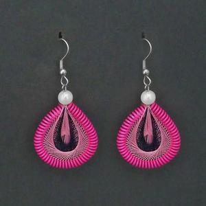 Tip Top Fashions 1316108F Boucles d'oreilles pendantes en fil rose plaqué rhodium Conception de crochet de fleur religieuse mignonne pour les fêtes Zircon Pearl - Product Image 1