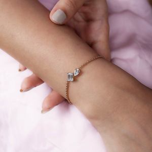 Pulsera de diamantes de moissanita de belleza atesorada, brazaletes elegantes y lujosos para mujer - Product Image 5