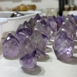 ไข่คริสตัลเหลี่ยมเพชรพลอยสีม่วงผลิตภัณฑ์งานฝีมือที่หรูหรา - Product Image 2