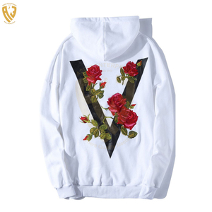 เสื้อฮู้ดแบบสวมหัวของผู้ชายผ้าโพลีเอสเตอร์ปักลาย100% - Product Image 1