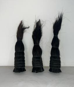 Cheveux de queue de buffle naturels faits à la main, imperméables et écologiques, en forme de feuille de haute qualité, utilisation intérieure/extérieure, taille personnalisée, prix - Product Image 1