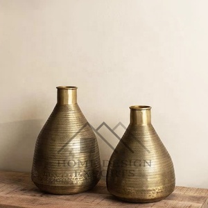 Floreros con Acabado Antiguo de Latón, Decorativos, de Venta Caliente, Precio Exclusivo, Macetas de Metal para Mesa, Jardineras - Product Image 6