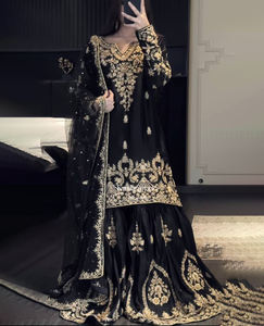 Ensemble Sharara 3 pièces ethnique pour femme, prêt-à-porter, en faux georgette à imprimé numérique pakistanais, collection 2025, pour mariages et soirées - Product Image 1