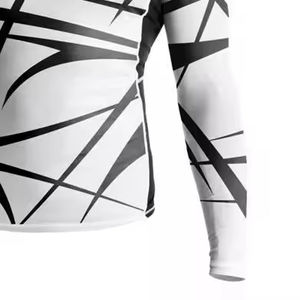 Rashguard de Spandex de Primera Calidad al por Mayor, Personalizado con Impresión, Mangas Largas, Logotipo Sublimado, Protección Solar, Diseño Sostenible - Product Image 5