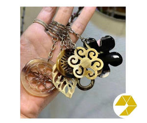 Porte-clés en corne artisanal authentique du Vietnam, souvenir unique, porte-clés en corne fait à la main, cadeau d'anniversaire, art naturel - Product Image 4