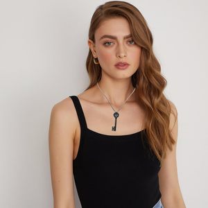 Horror Anime Film Film nero chiave collana con 2 pezzi collana con bottoni Vintage maglione Cosplay alla moda collane con ciondolo - Product Image 4