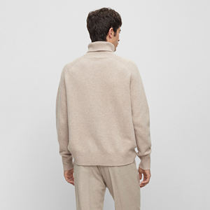 Suéter de punto cálido transpirable de gran tamaño de alta calidad OEM, suéteres de lana de cordero para hombre, suéteres transpirables de cuello redondo - Product Image 3