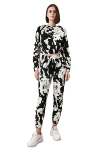 Chándal personalizado sublimado, moda de alta calidad para mujer, chándal de lana de poliéster recortado de manga larga de punto para mujer - Product Image 4