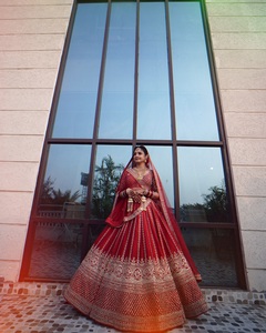 Vestido de novia somalí de talla grande de lujo para novias, poliéster transpirable en capas Guntiino, adorno dorado, aspecto de diadema Africana impresionante - Product Image 5