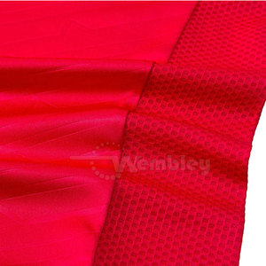 Uniforme de football respirant en polyester de haute qualité pour les clubs, les écoles et les équipes - Product Image 5