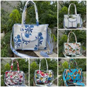 กระเป๋าช้อปปิ้งปิดเปิดปิดลายดอกไม้เป็นมิตรกับสิ่งแวดล้อมมี5ชิ้นพร้อมที่จับสองข้างกระเป๋าสะพายไหล่กระเป๋าด้านนอก - Product Image 1