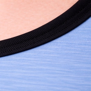 Débardeur Stringer pour le sport et la gym, haute qualité, personnalisé, pour homme, avec impression personnalisée sur un t-shirt sans manches en tissu tri-blend - Product Image 4