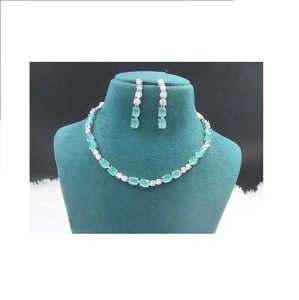 Ensemble de bijoux en diamant américain léger et luxueux pour un port quotidien élégant, fabrication en usine, vente en gros, exportation, approvisionnement en Inde - Product Image 3