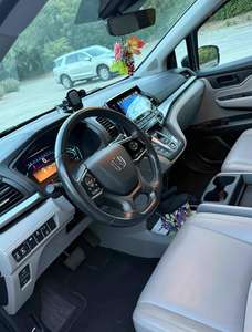 Hond-a Odyssey EX-L Minivan 2021, bien entretenue et propre - Product Image 3