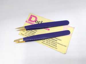 แหนบถอนขนคิ้วสีฟ้าพร้อมปลายชุบทองแหนบถอนขนคุดเหล็กแบบยั่งยืนพร้อมสปริง - Product Image 2