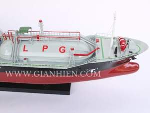 Gia Nhien Fabricant Approuver Conception Personnalisée Basse quantité minimale de commande Navires Commerciaux Pilote Hawaïen MODÈLE DE BATEAU _ ARTISANAT EN BOIS - Product Image 3